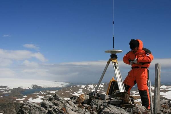 衛星導航測繪 衛星導航測繪