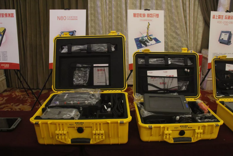 科力達(dá)測繪儀器裝備展示5 科力達(dá)測繪儀器裝備展示5