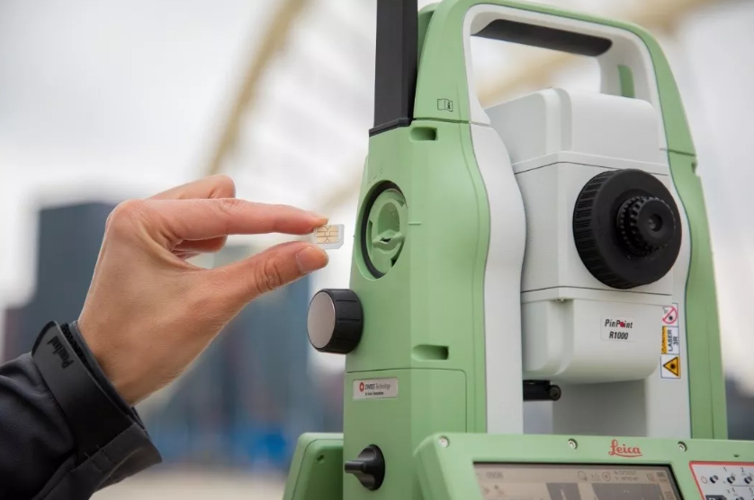 全站儀插手機卡完成數據傳輸 全站儀插手機卡完成數據傳輸